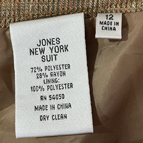 Jones New York Women’s Gold Pencil Skirt. Size 12 - Picture 6 of 6